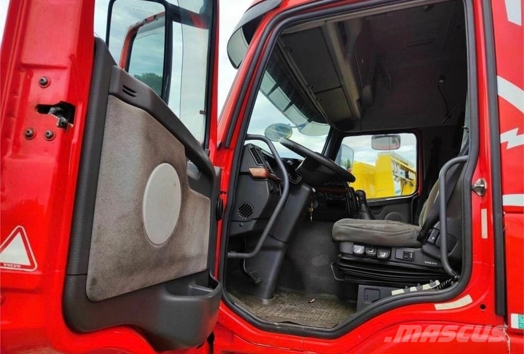 Volvo FM 440 可拆卸式卡车