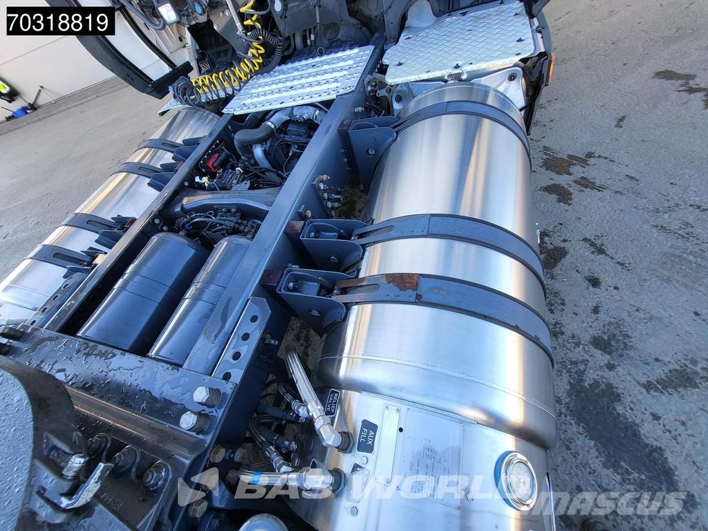 Scania R410 4X2 LNG! Retarder 2xTanks ACC Tahače
