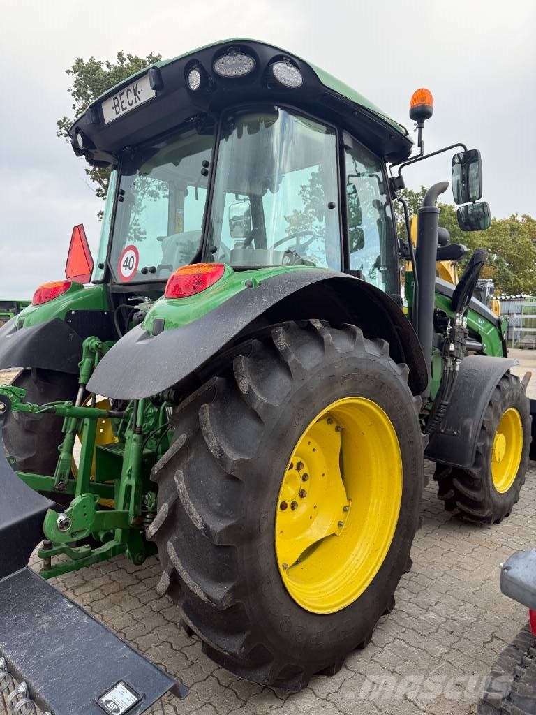 John Deere 5100 R Traktoren