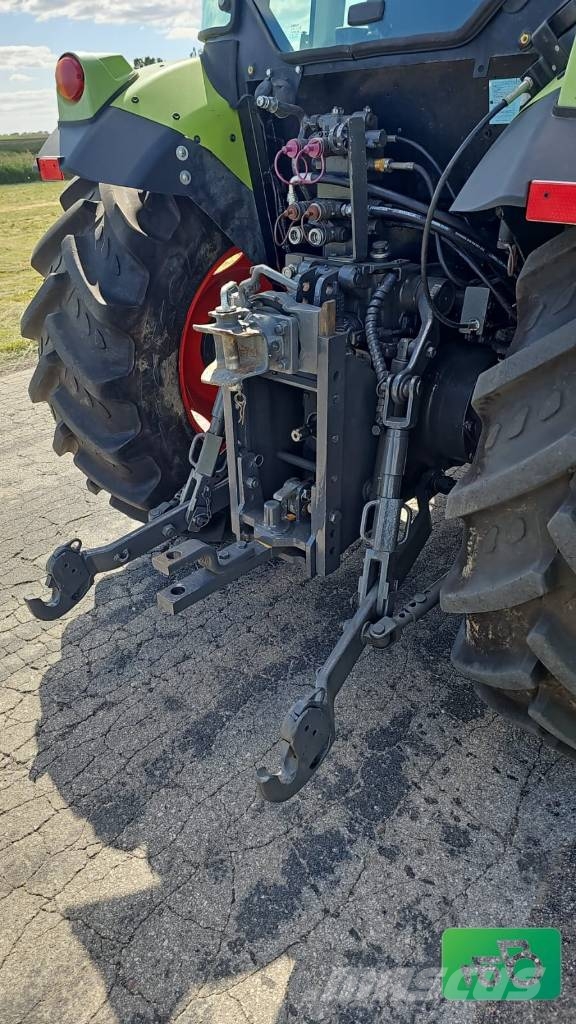 CLAAS Elios 210 Tractores