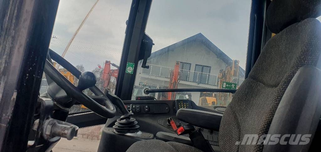 JCB 411 T4 Cargadoras sobre ruedas