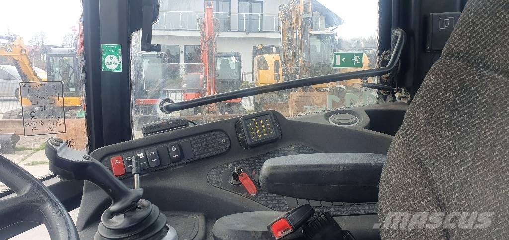 JCB 411 T4 Cargadoras sobre ruedas