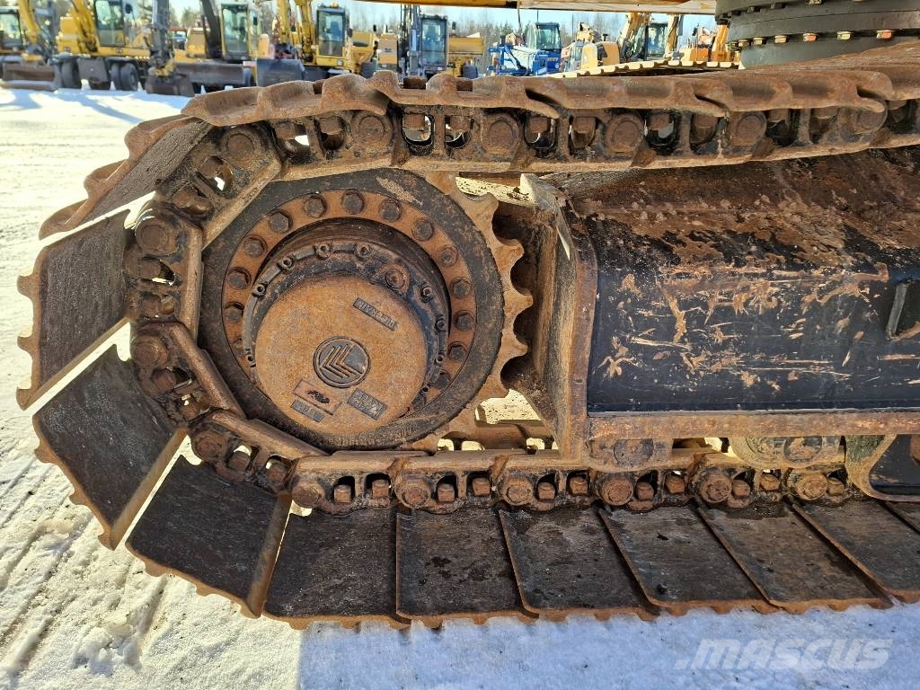 JCB JS 260 LC / Pyörittäjä, Kauha, Rasvari, Lämmitin Excavadoras sobre orugas
