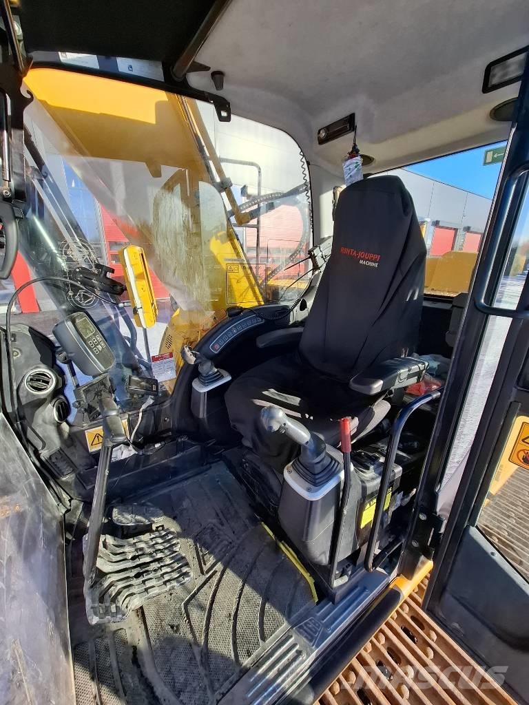JCB JS 260 LC / Pyörittäjä, Kauha, Rasvari, Lämmitin Excavadoras sobre orugas