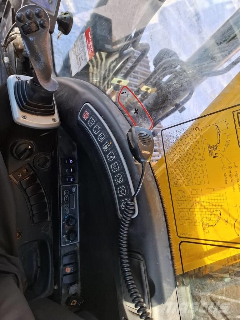 JCB JS 260 LC / Pyörittäjä, Kauha, Rasvari, Lämmitin Excavadoras sobre orugas