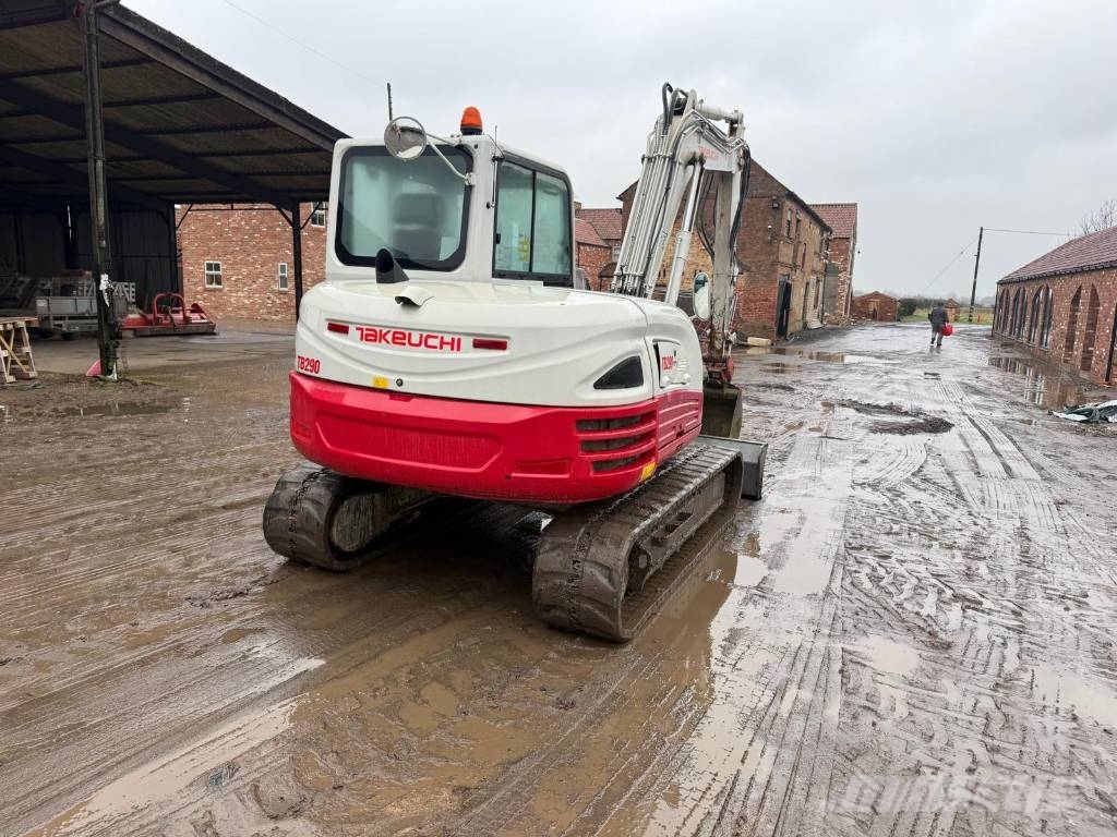Takeuchi TB 290 Roomikekskavaatorid