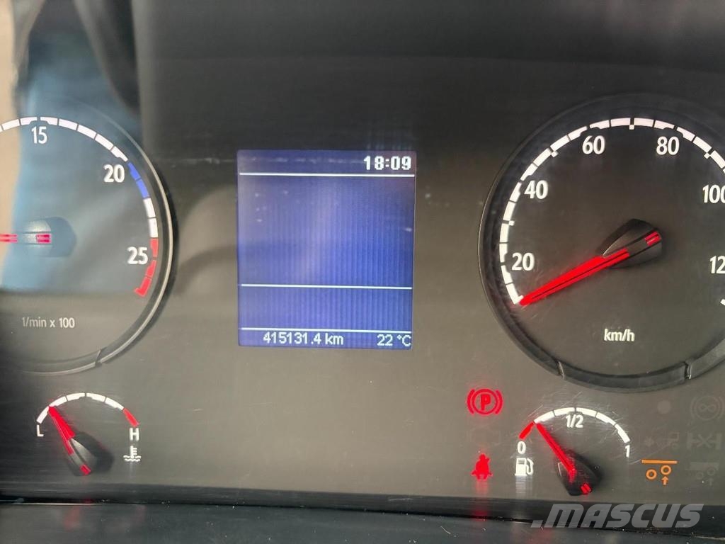 Scania P 320 + BDF SYSTEM + MANUAL + EURO 5 Bakwagens met gesloten opbouw