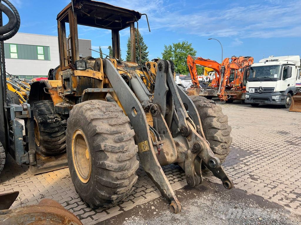 Volvo L 60 E لوادر بعجل