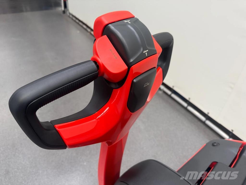 Linde T 16 1150x540 mm Штабелери