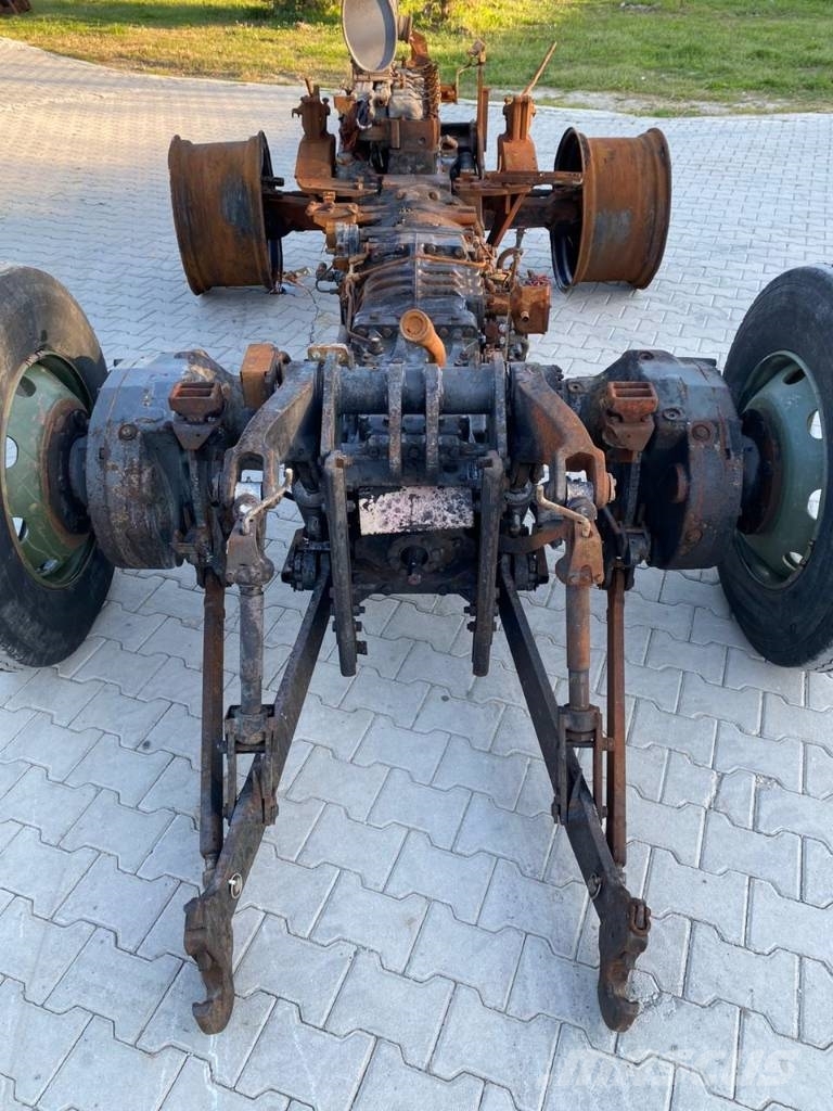 Fendt 512 C TRACTOR SPARE PARTS/IN PIECES/IN TEILEN Traktoriai