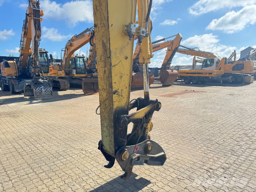 Komatsu PW 200-7 Εκσκαφείς με τροχούς - λάστιχα