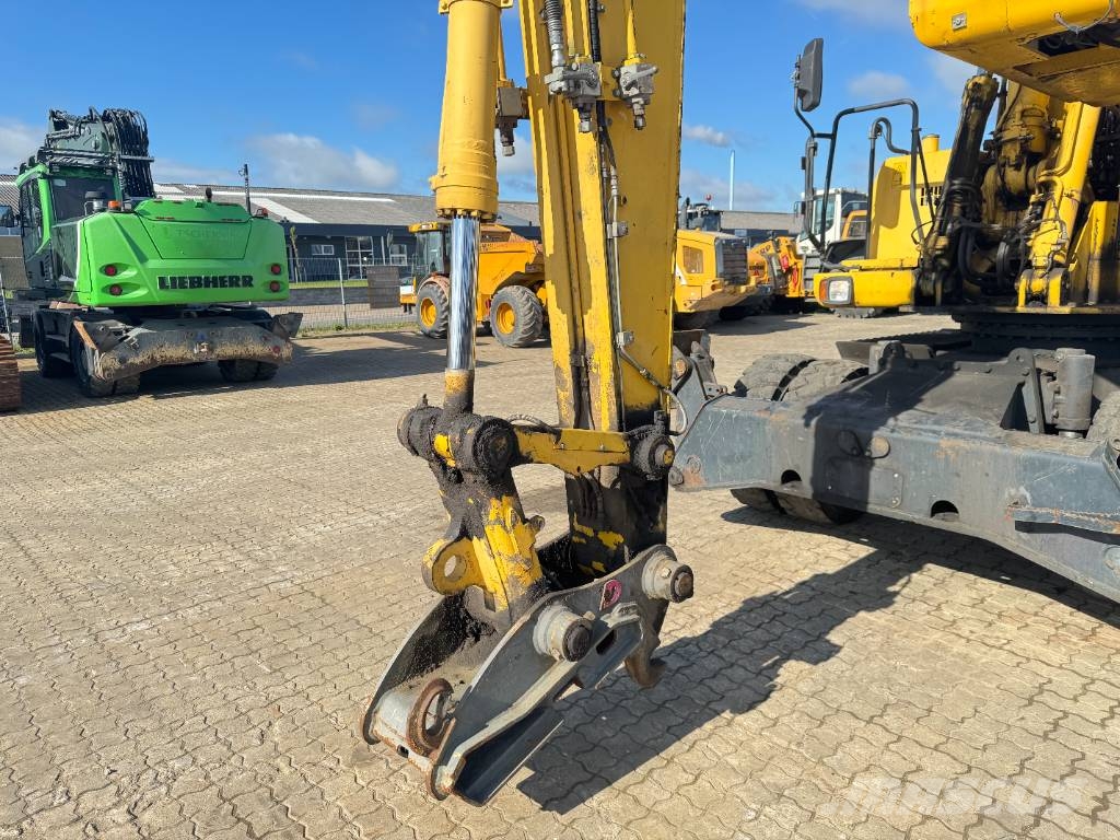Komatsu PW 200-7 Εκσκαφείς με τροχούς - λάστιχα