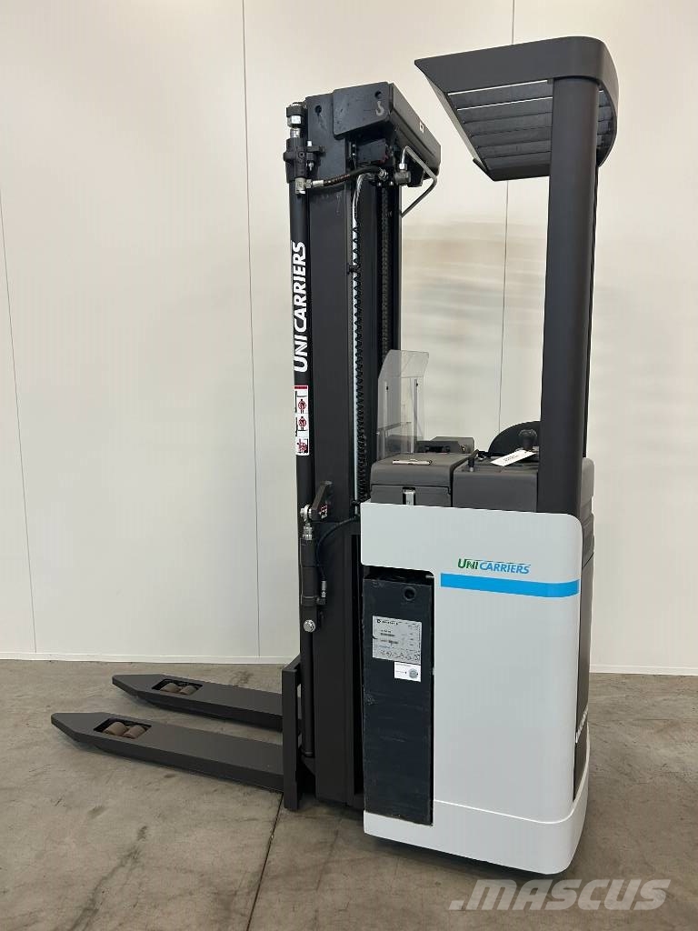 UniCarriers 160SDTFVH540AJN شاحنات مناولة ذاتية الدفع