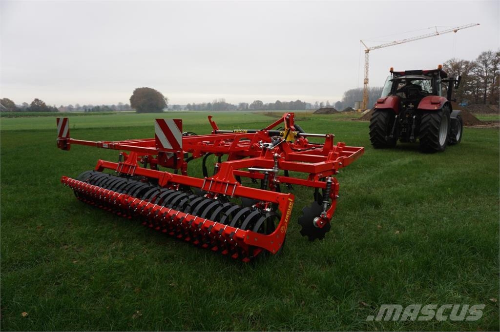 Ziegler Fieldprofi 4002 NEU Kultivátorok