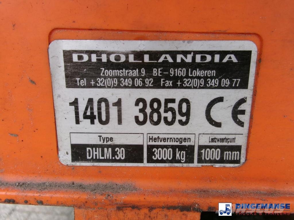 Mercedes-Benz Antos 2533L 6x2 Euro 6 curtain sider Tentautod