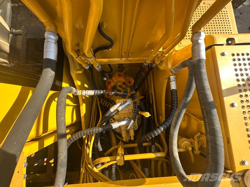 CAT 320 B L Гусеничні екскаватори