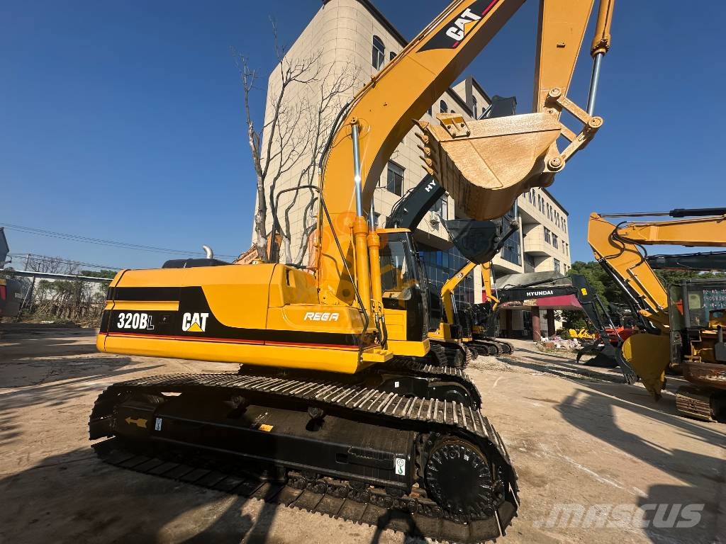 CAT 320 B L Гусеничні екскаватори