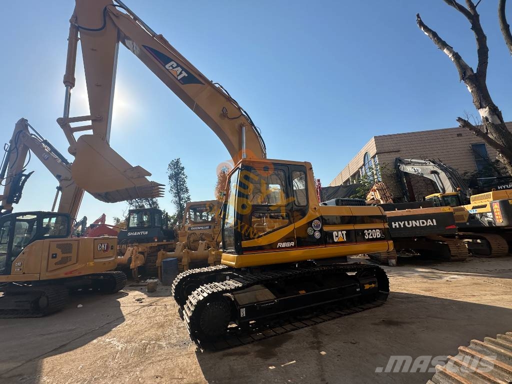 CAT 320 B L Гусеничні екскаватори