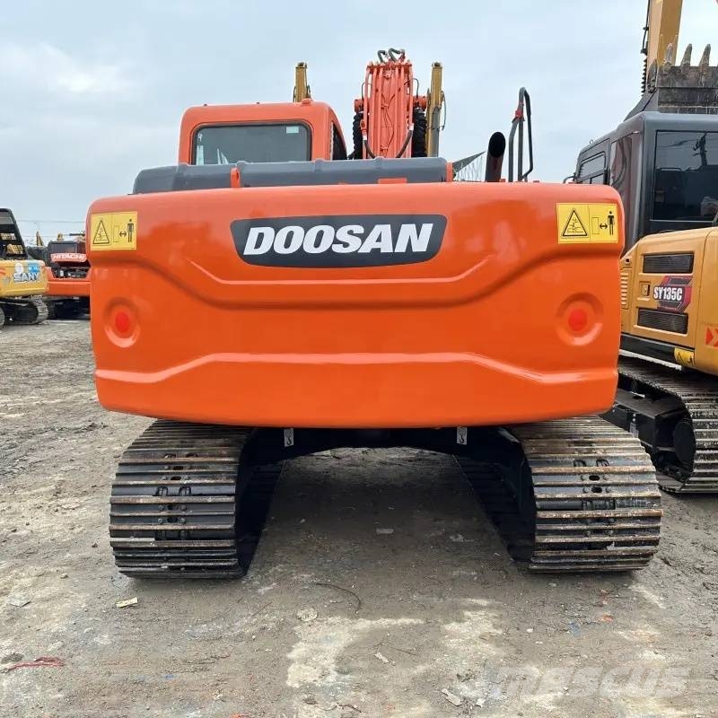 Doosan DX150LC 履带挖掘机