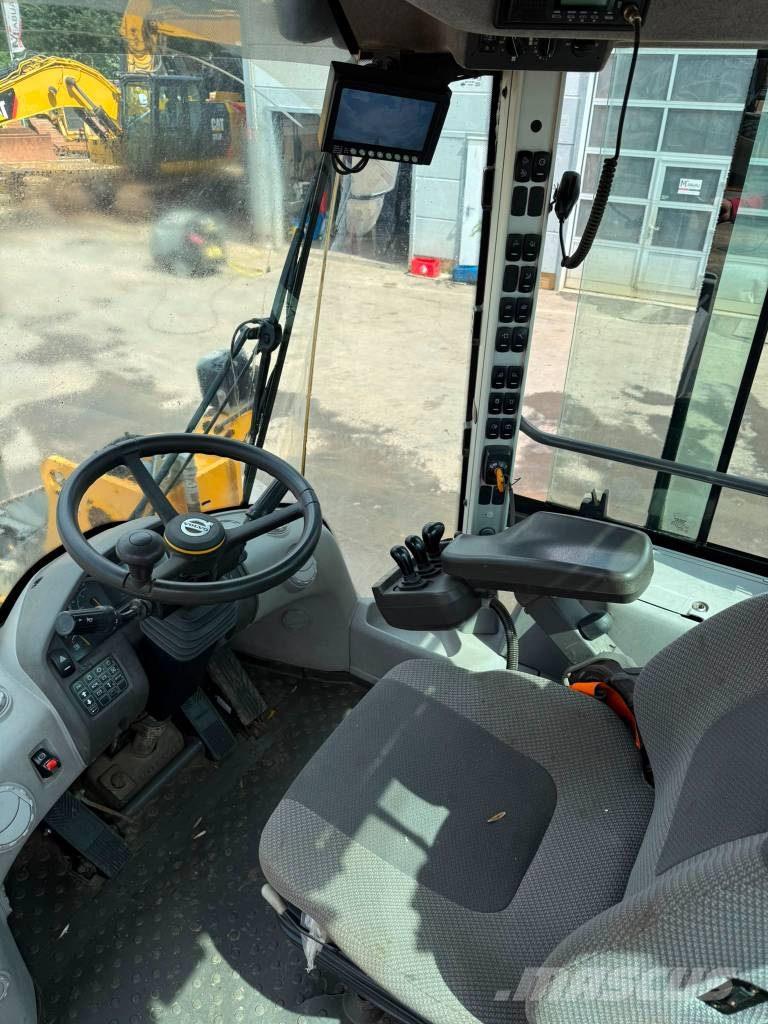 Volvo L 110 H // BJ. 2022 / 7583H/ZSA/Hochkippschaufel Wheel loaders