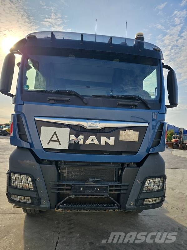 MAN TGX 26.480 BLS Truck Tractor Units