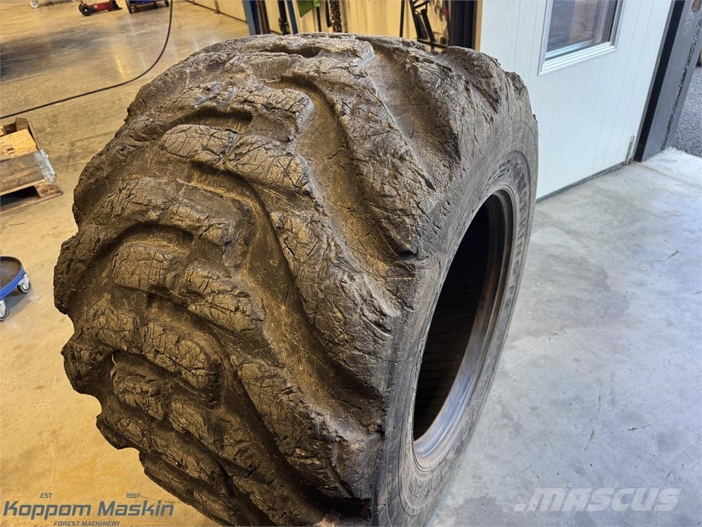 Nokian Fkf2 800/40x26,5 Used/Beg Tyres, wheels and rims