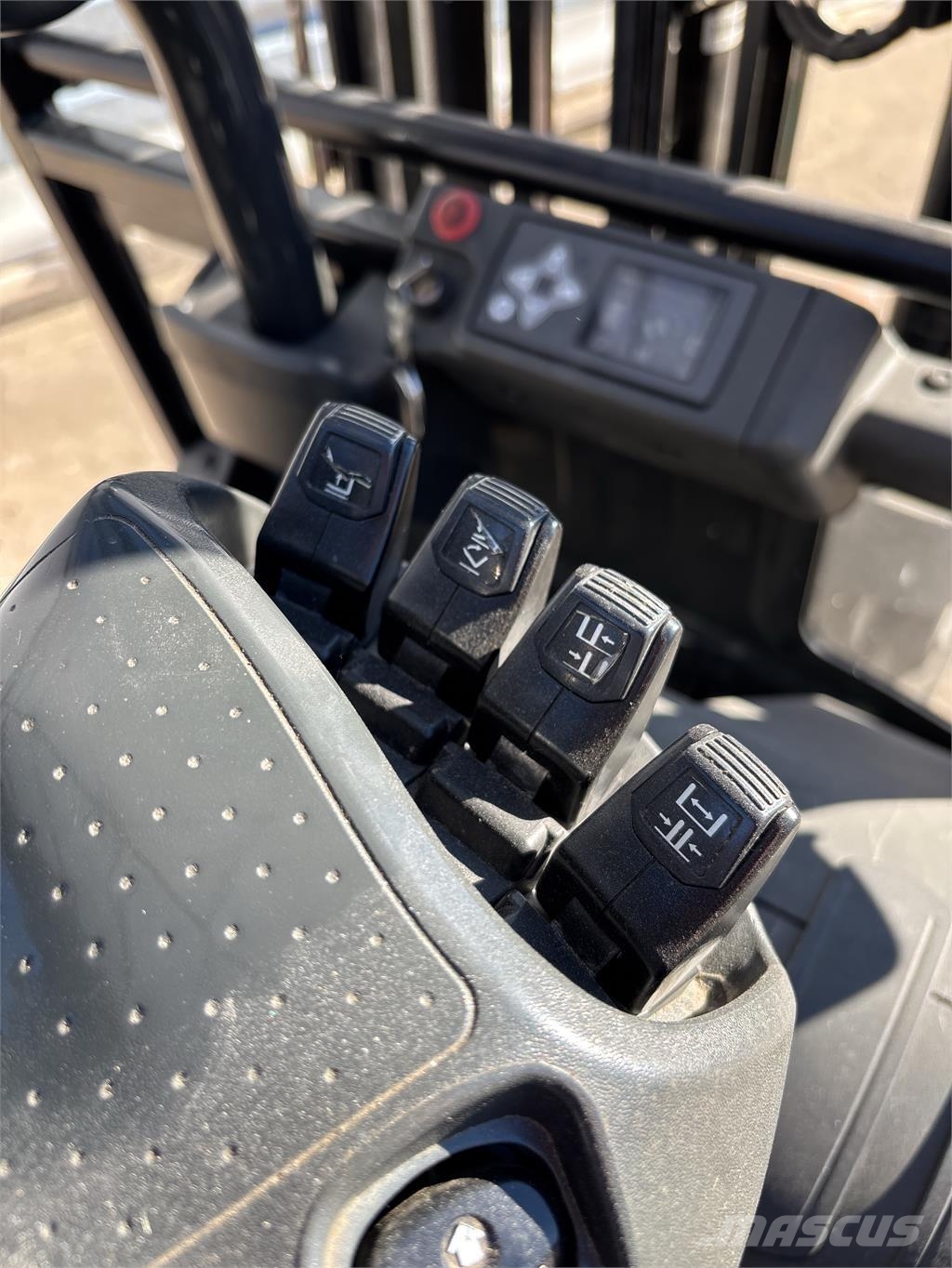 UniCarriers TX3-16L Electric forklifts