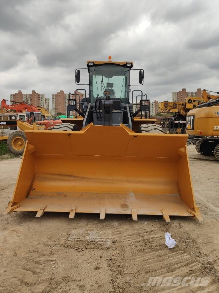 XCMG ZL 50 G Фронтальные погрузчики