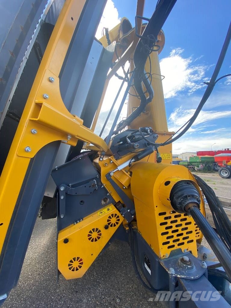Elho Cobra 7710 T Forage harvesters
