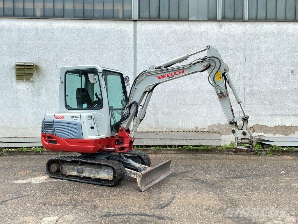 Takeuchi TB 228 MSA V3 Power-Tilt HS03 wie 230,235,240 Miniexcavadoras