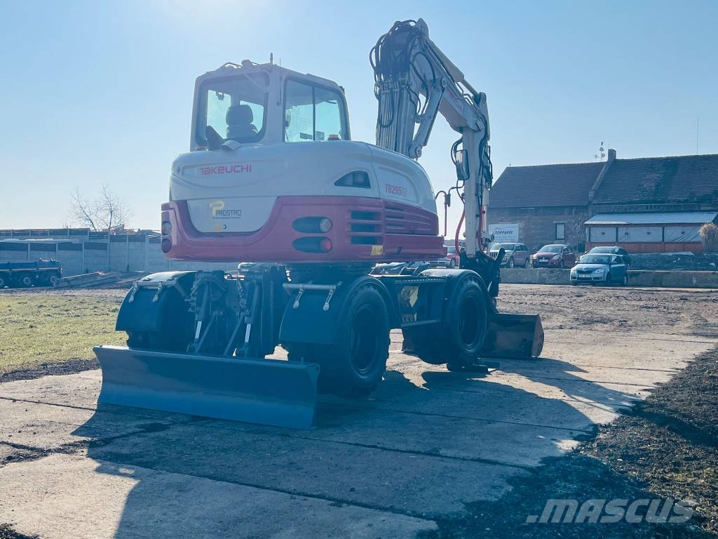 Takeuchi TB 295 W Lastik tekerli ekskavatörler
