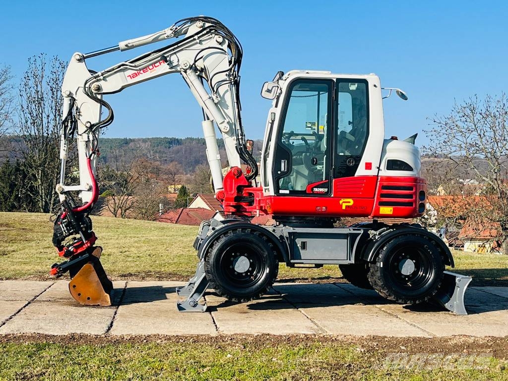 Takeuchi TB 295 W Lastik tekerli ekskavatörler
