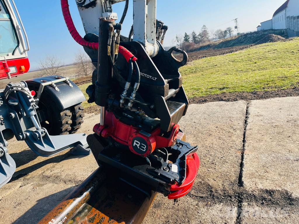 Takeuchi TB 295 W Lastik tekerli ekskavatörler