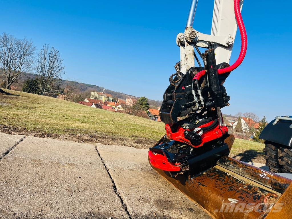 Takeuchi TB 295 W Lastik tekerli ekskavatörler