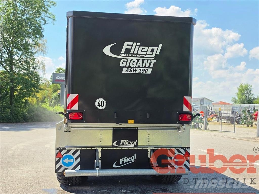 Fliegl ASW 190 Compact Fox مقطورات أخرى