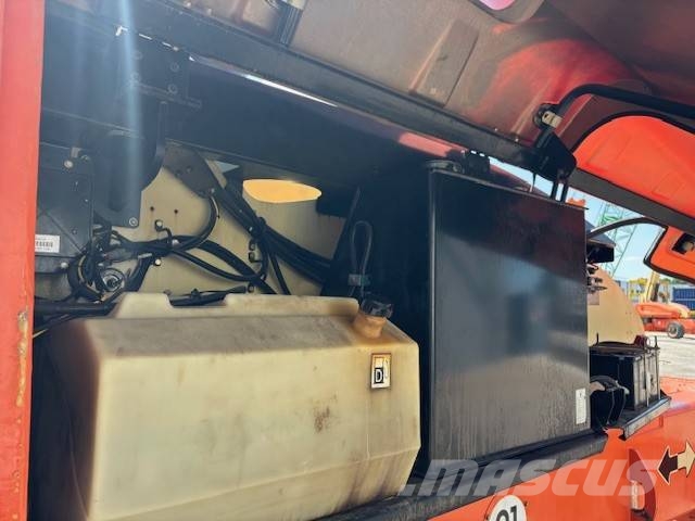JLG 1200 SJP Teleszkópos emelők