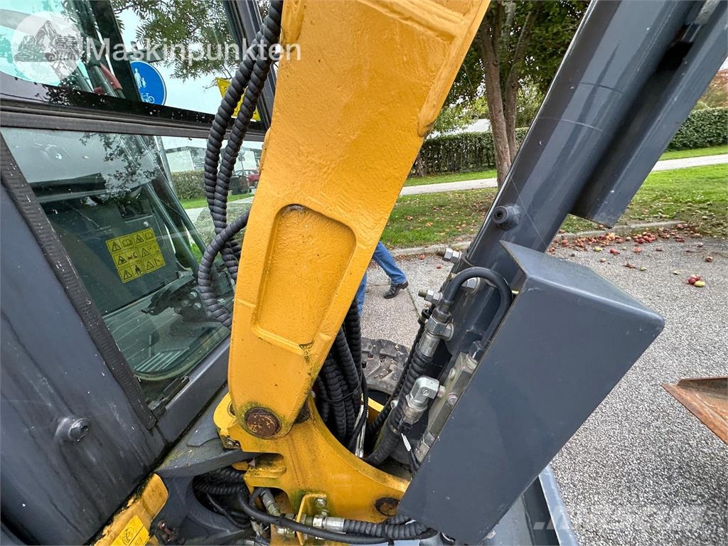 XCMG XE27E Miniekskavaatorid < 7 t