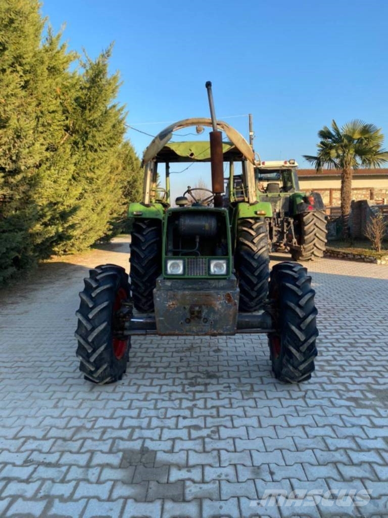 TRACTOR Fendt 610S Tractoren