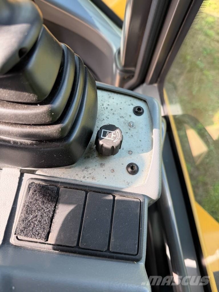 Volvo L 35 G 輪胎式裝載機