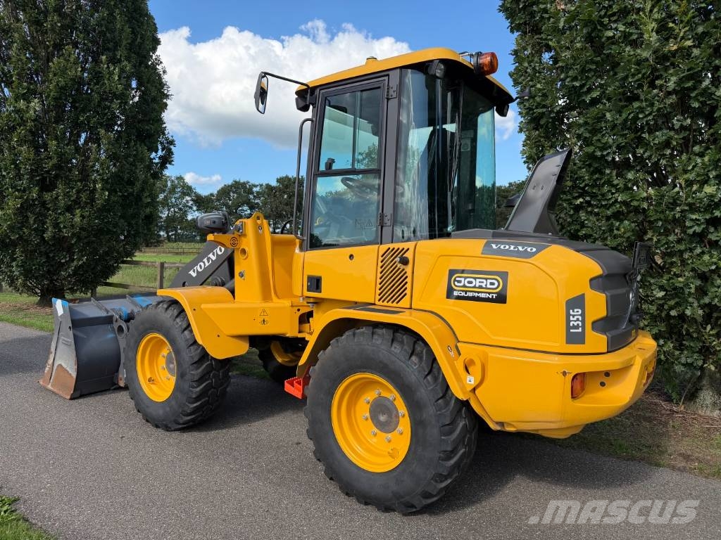 Volvo L 35 G 輪胎式裝載機