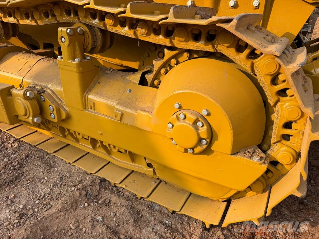 CAT D7G Buldozere pe senile
