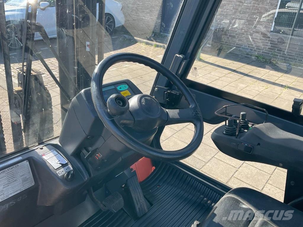 Toyota 7FBMF25 2500KG 5.00METER HEFTRUCK شاحنات ذات رافعات شوكية تعمل بالكهرباء