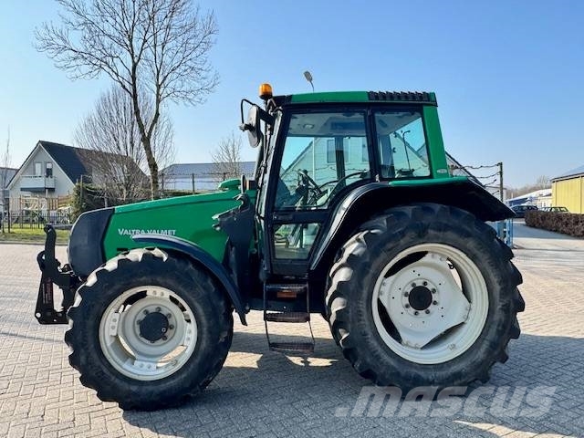 Valtra 6650 Hitech, FH+PTO, 8265 uur! Tractors