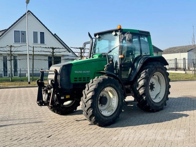 Valtra 6650 Hitech, FH+PTO, 8265 uur! Tractors