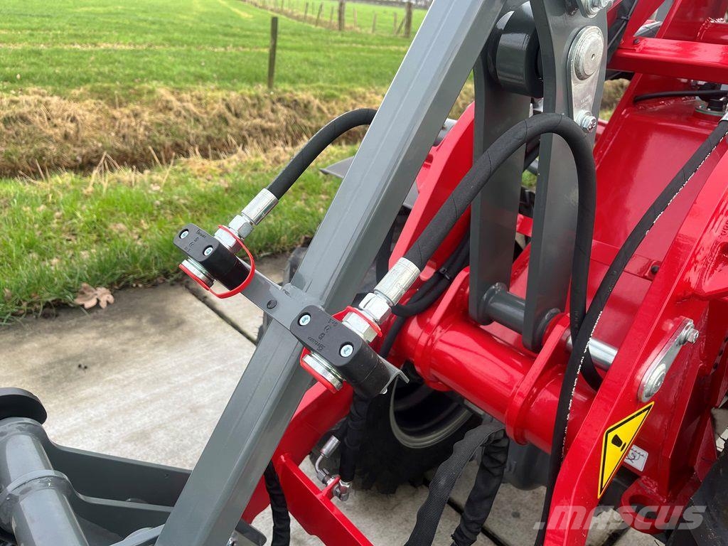 Weidemann 1280 Колесни товарачи