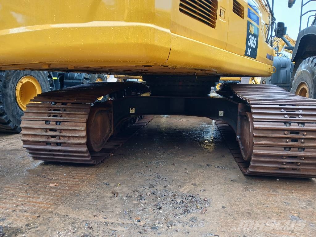 Komatsu HB365LC-3 Hybrid Excavadoras de cadenas