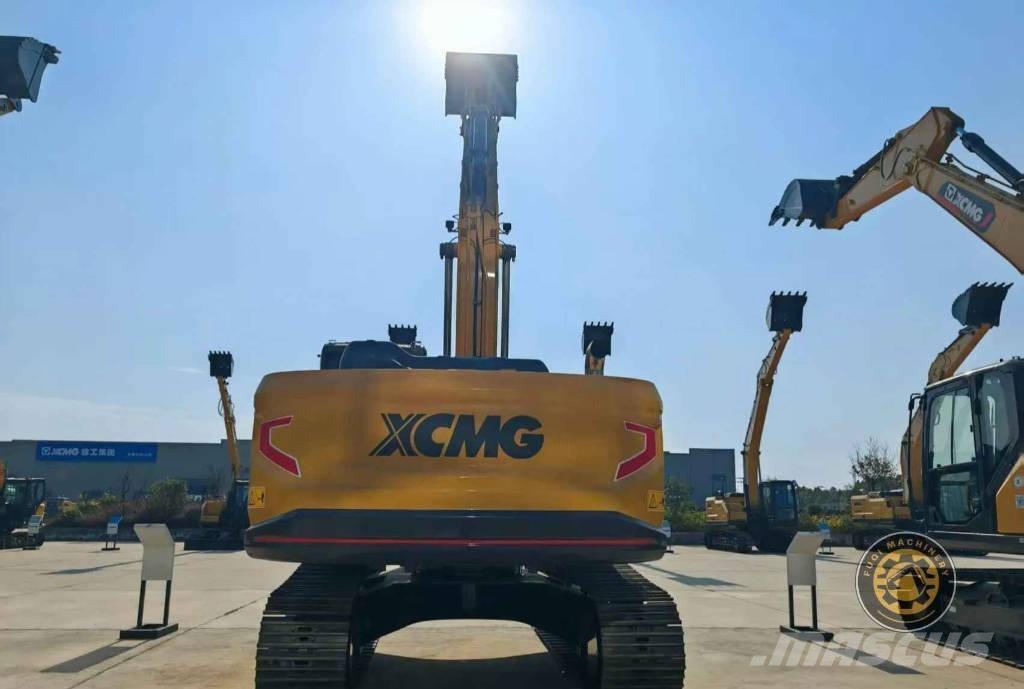 XCMG XE 215 GA 대형 굴삭기 29톤 이상
