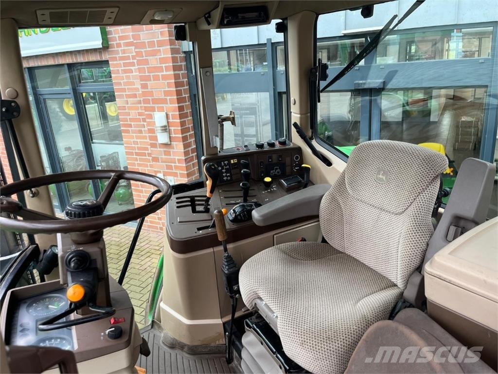 John Deere 6910 Premium Tractors
