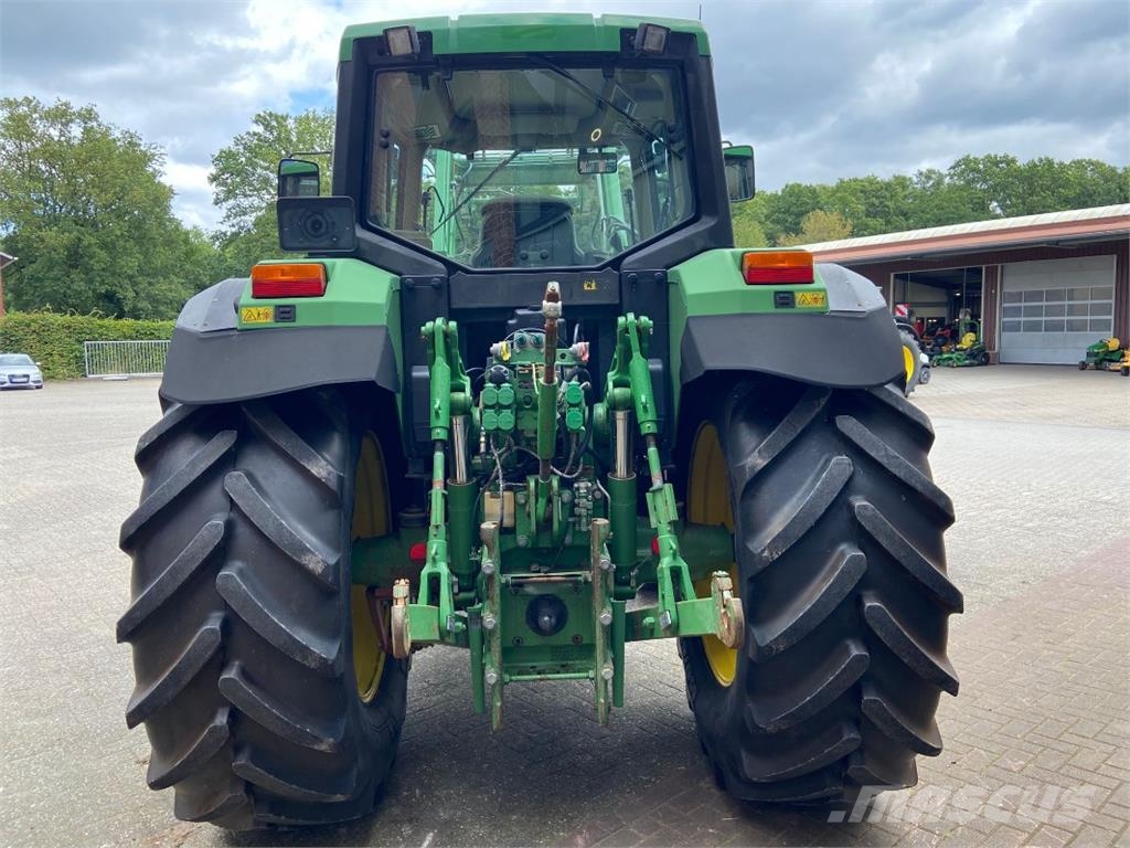 John Deere 6910 Premium Tractors