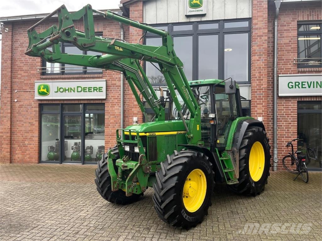John Deere 6910 Premium Tractors